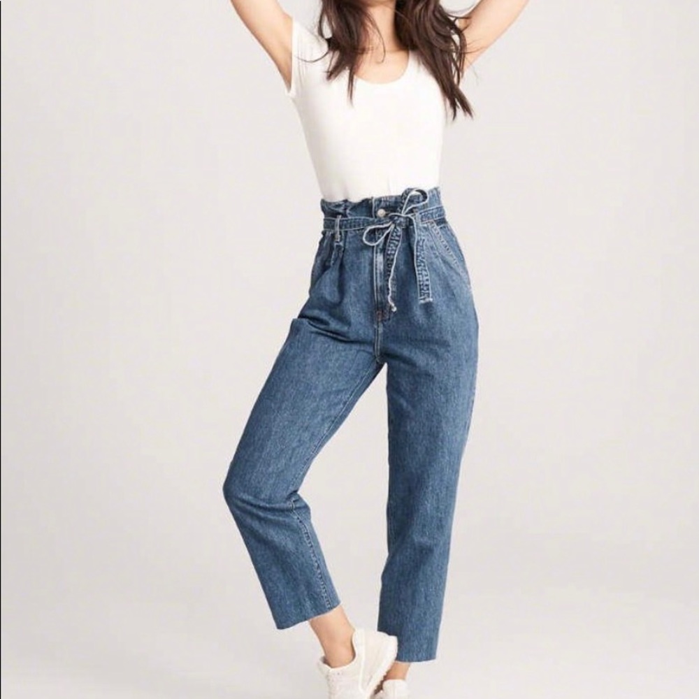 Abercrombie & Fitch Paper Bag High Waist Jeans